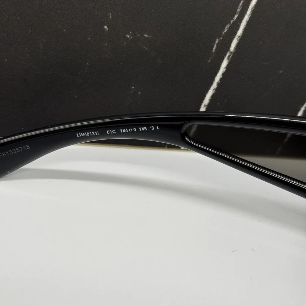 NEW LOEWE LW40131I 01C, SILVER BLACK UNISEX SUNGLASSES LOEWE